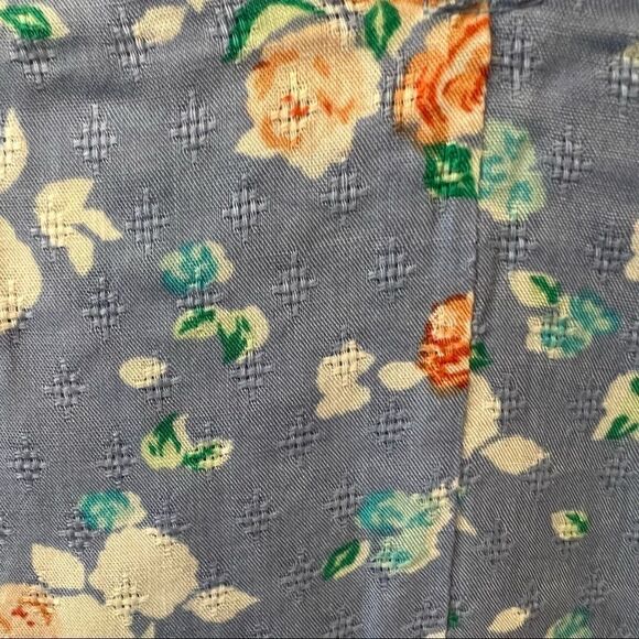 Matilda Jane NWT Periwinkle flutter sleeve floral rayon top SM - Picture 9 of 9